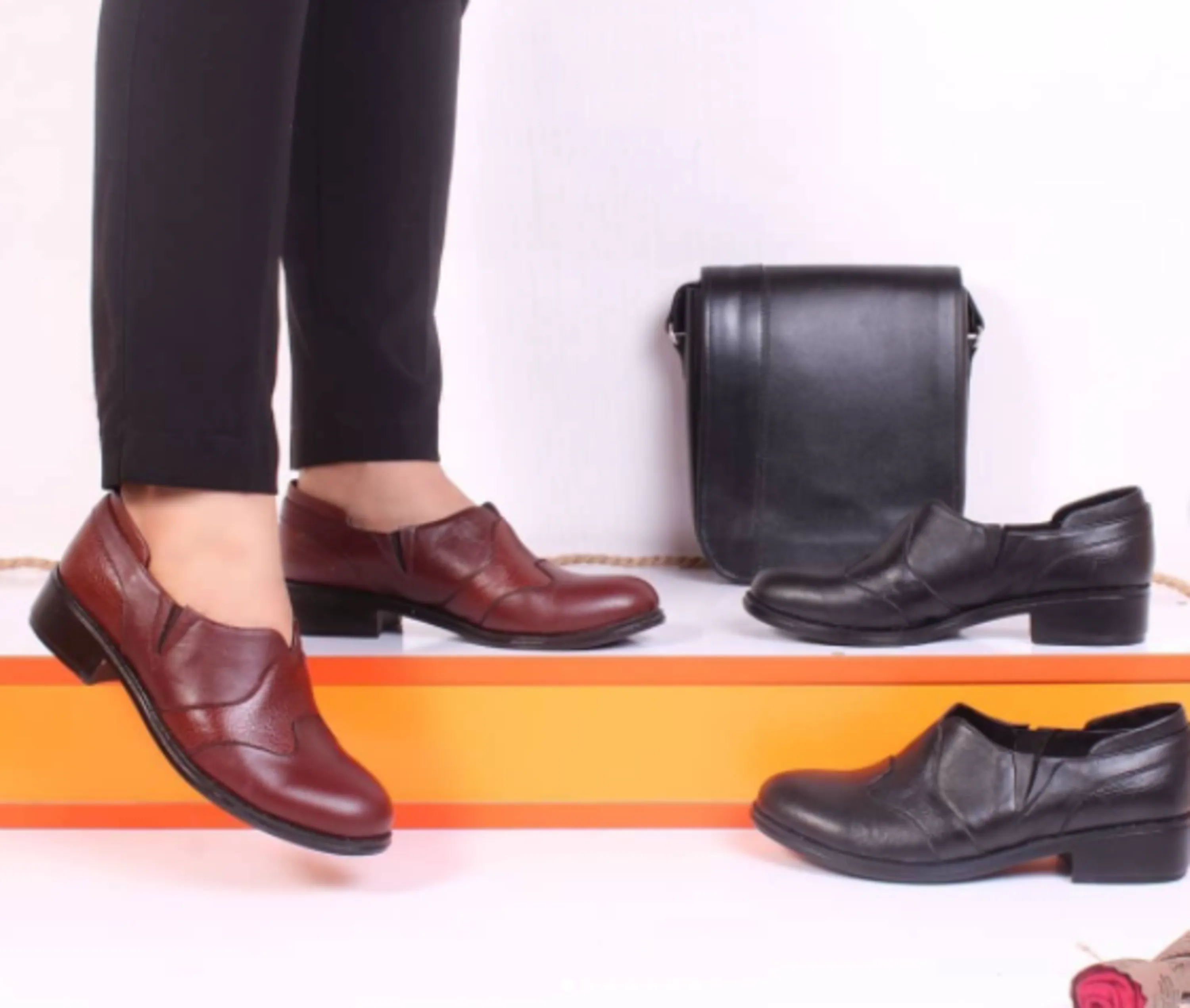 کفش زنانه مدل لاله 